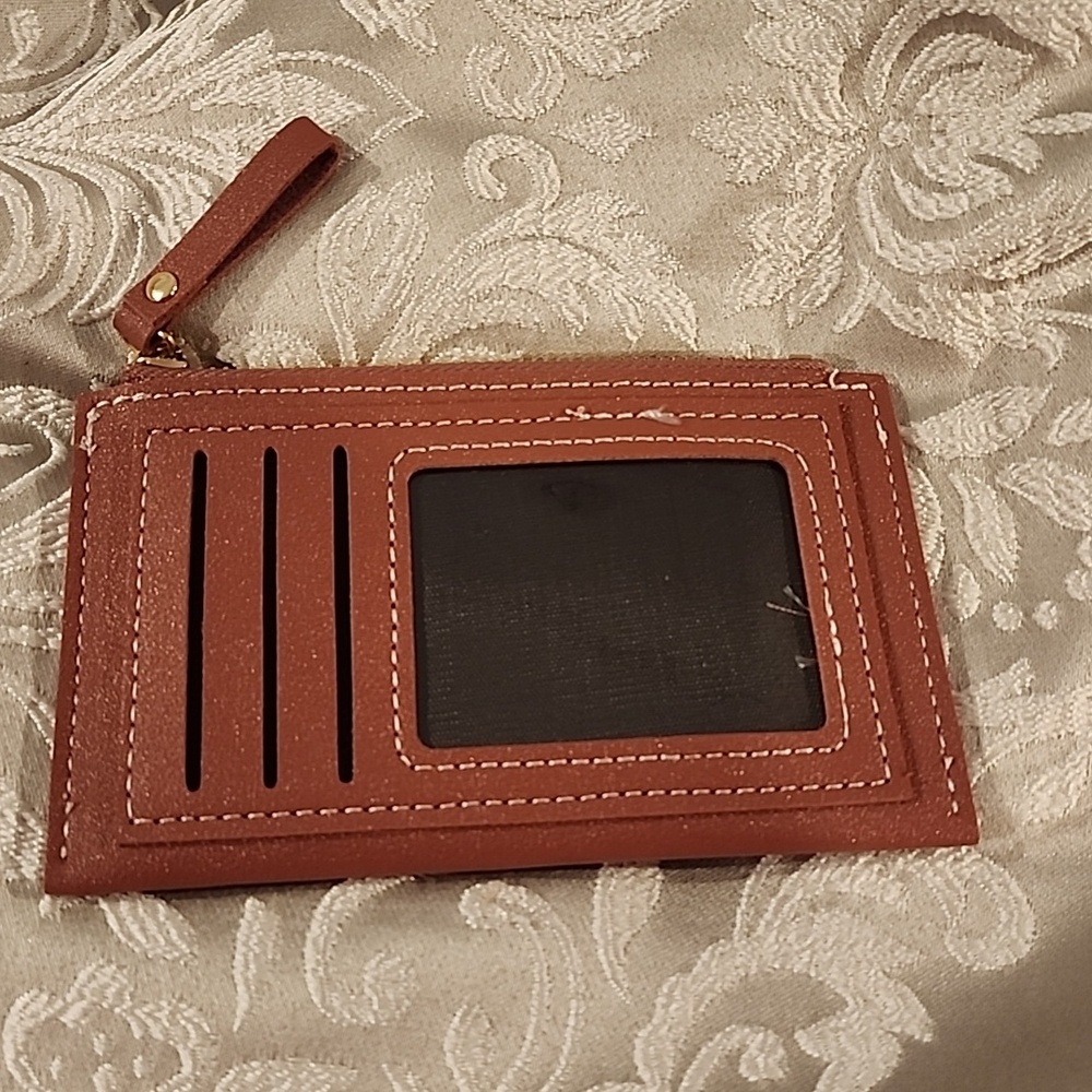 Wallet - Picture 4 of 5